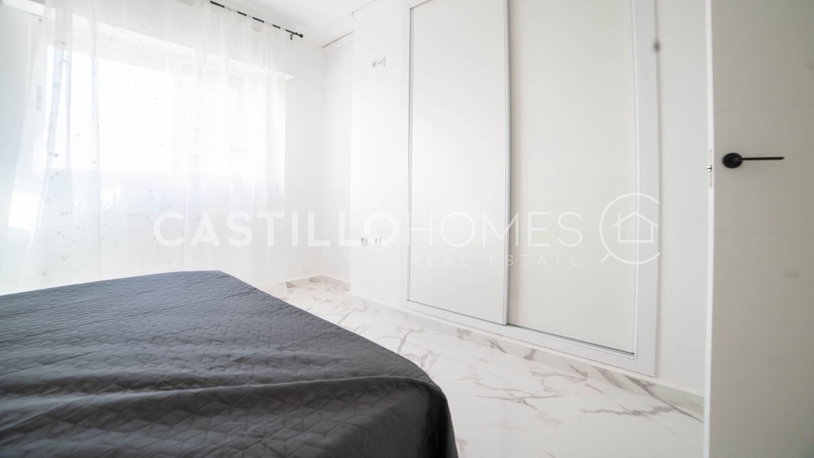 3 slaapkamer Appartement te koop in Torrevieja - € 219.000 (Ref: 9609590)