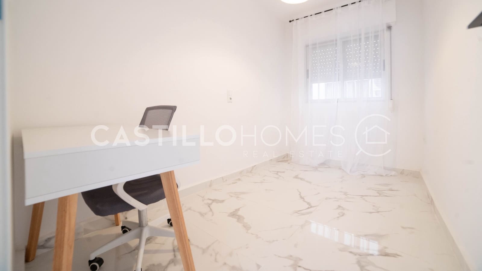 3 slaapkamer Appartement te koop in Torrevieja - € 219.000 (Ref: 9609590)