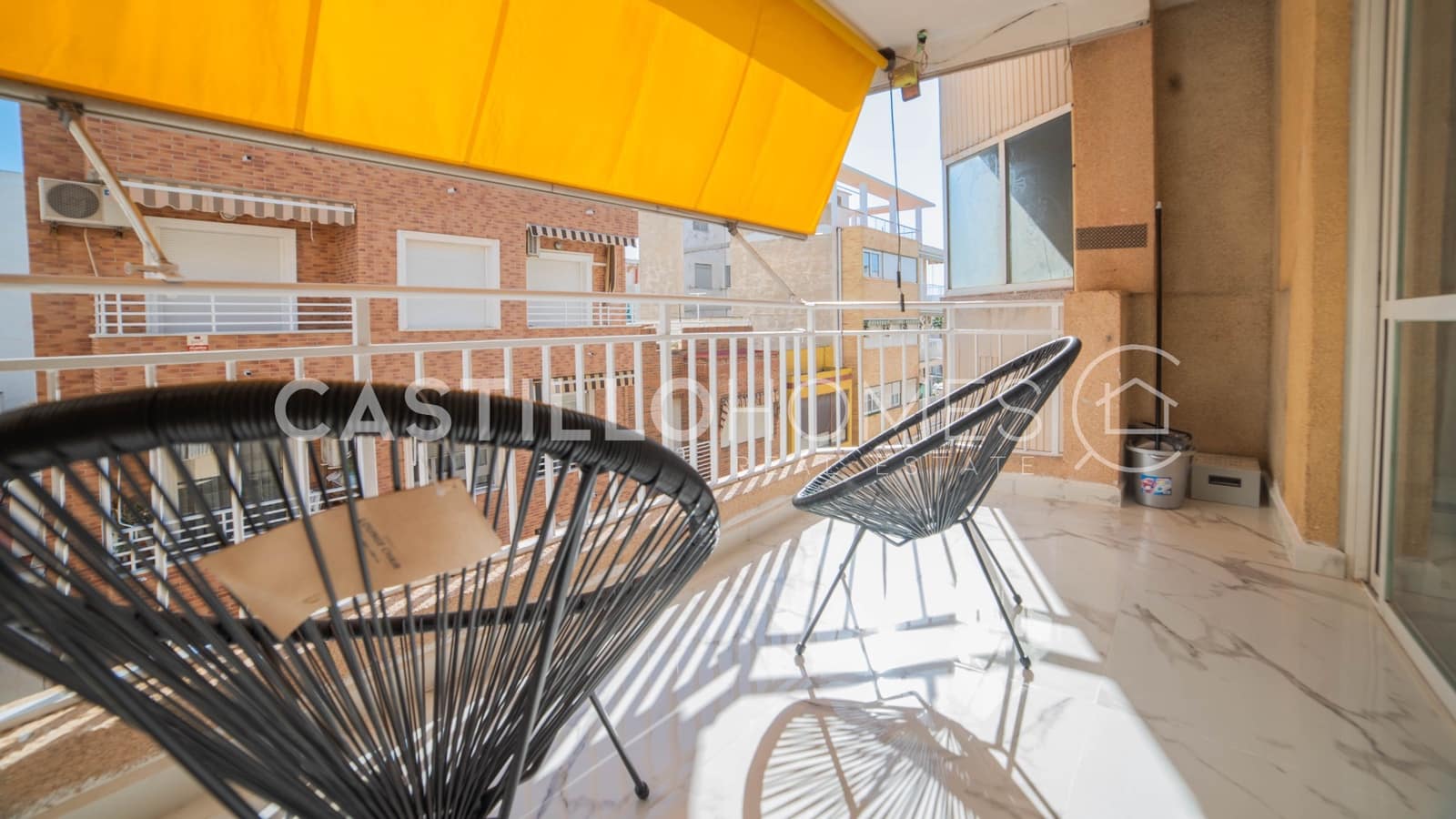 3 slaapkamer Appartement te koop in Torrevieja - € 219.000 (Ref: 9609590)