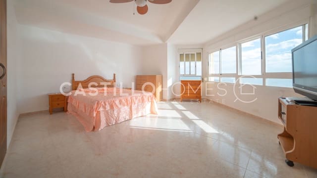 Apartamento de 4 habitaciones en Playa del Cura, Torrevieja en venta - 360.000 € (Ref: 9610222)
