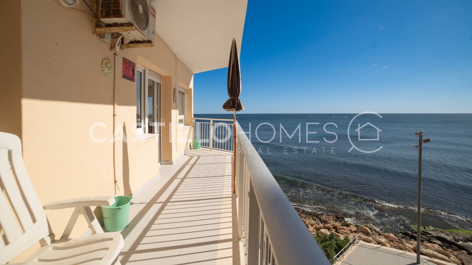 Apartamento de 4 habitaciones en Torrevieja en venta - 360.000 € (Ref: 9610222)