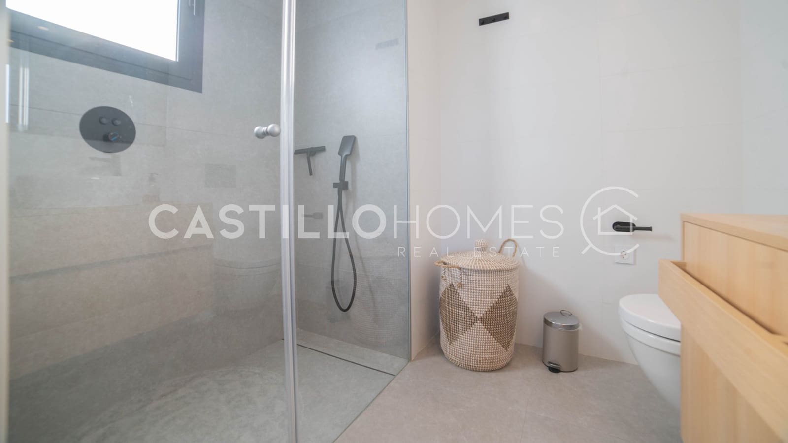 2 quarto Apartamento para venda em Las Colinas Golf com piscina garagem - 395 000 € (Ref: 9623240)