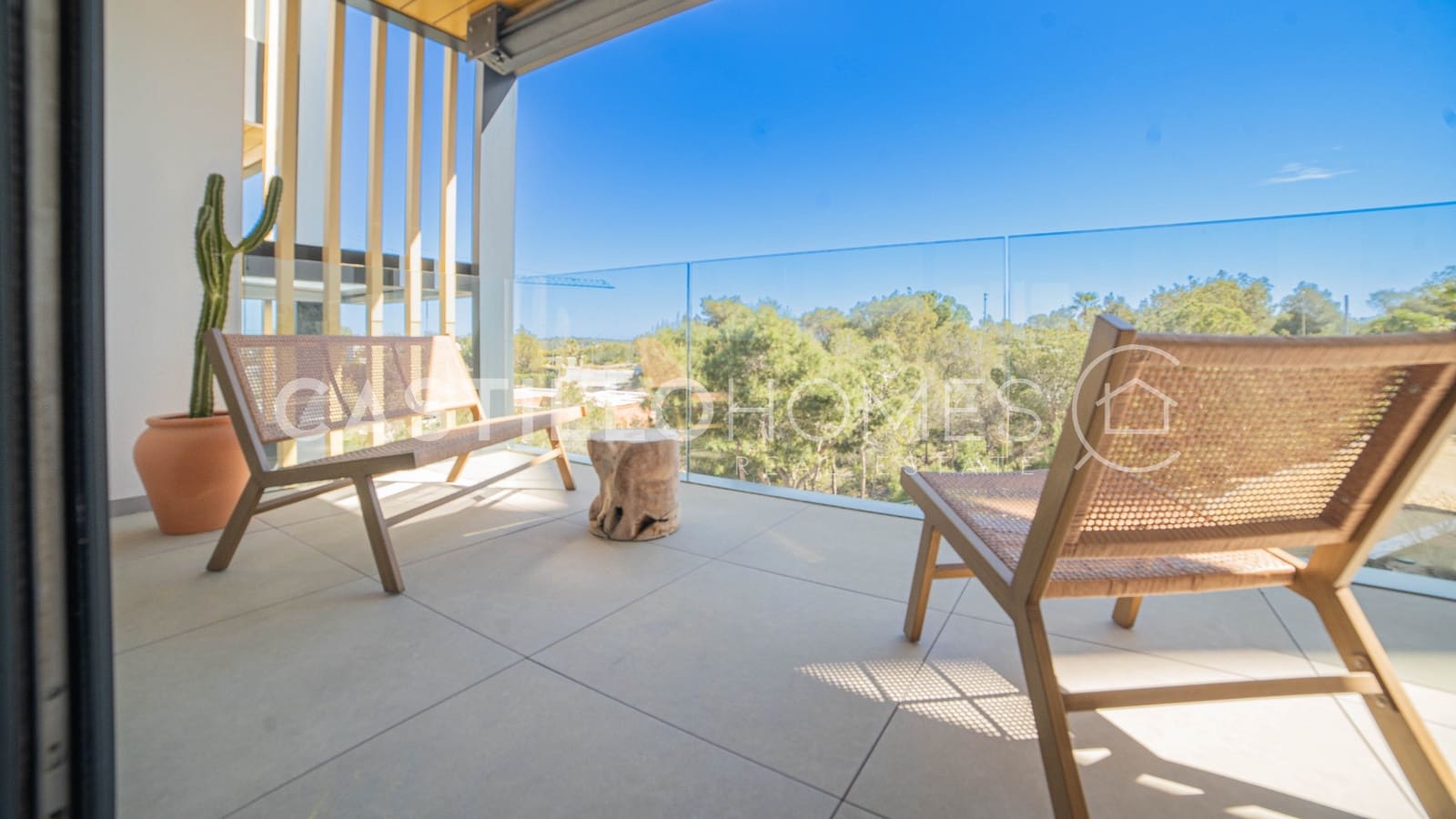 2 bedroom Apartment for sale in Las Colinas Golf with pool garage - € 395,000 (Ref: 9623240)