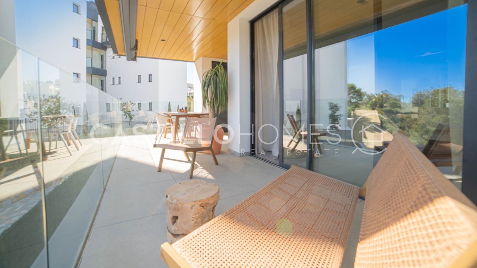 2 bedroom Apartment for sale in Las Colinas Golf with pool garage - € 395,000 (Ref: 9623240)