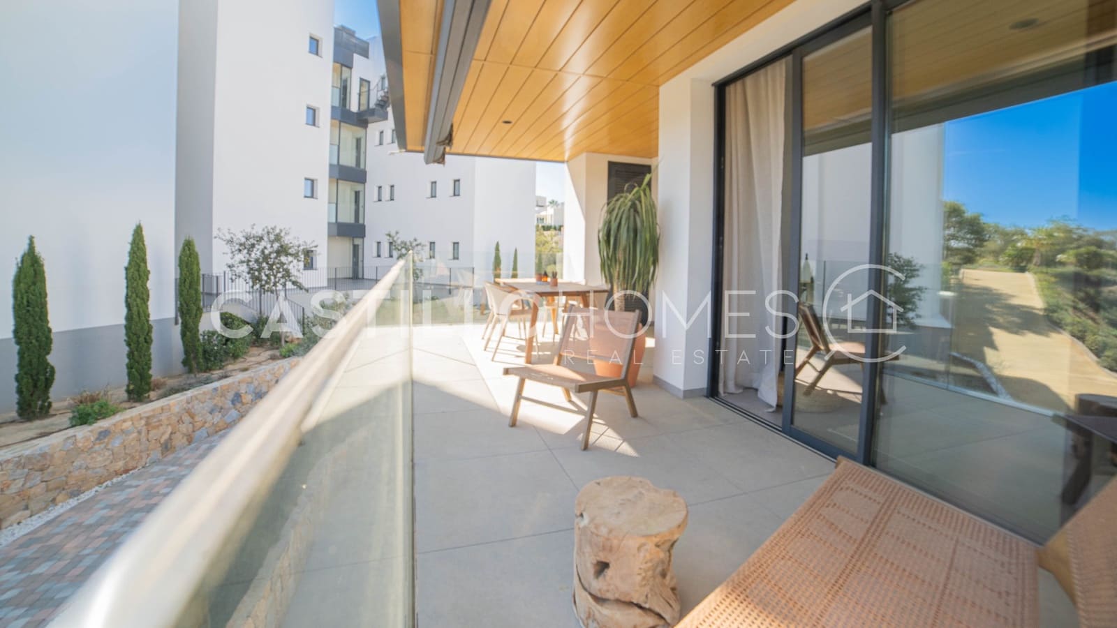 2 bedroom Apartment for sale in Las Colinas Golf with pool garage - € 395,000 (Ref: 9623240)