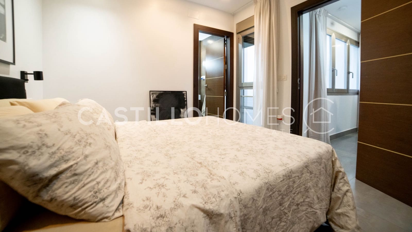 Apartamento de 3 habitaciones en Torrevieja en venta - 299.000 € (Ref: 9626930)