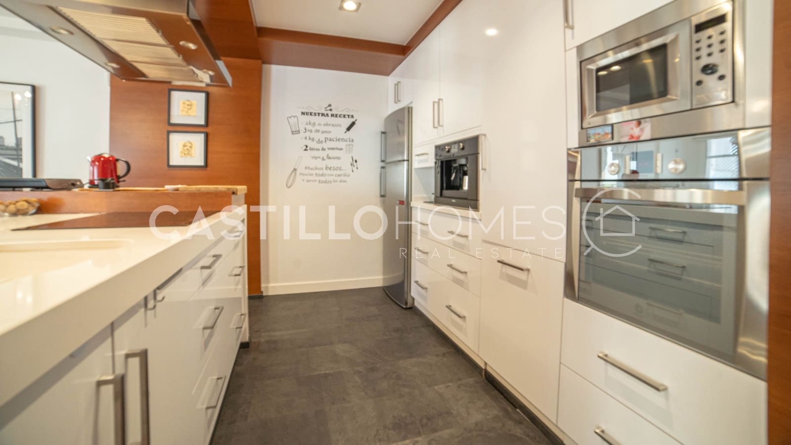 4 sypialnia Apartament na sprzedaż w Torrevieja z garażem - 329 000 € (Ref: 9626931)