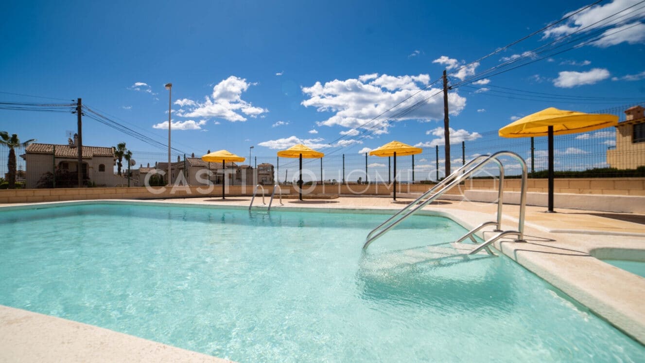 2 slaapkamer Bungalow te koop in Aguas Nuevas - € 189.900 (Ref: 9632825)