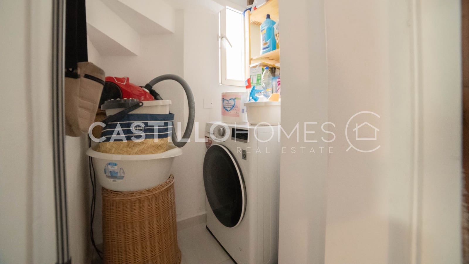 Apartamento de 3 habitaciones en Torrevieja en venta con piscina - 190.000 € (Ref: 9643361)