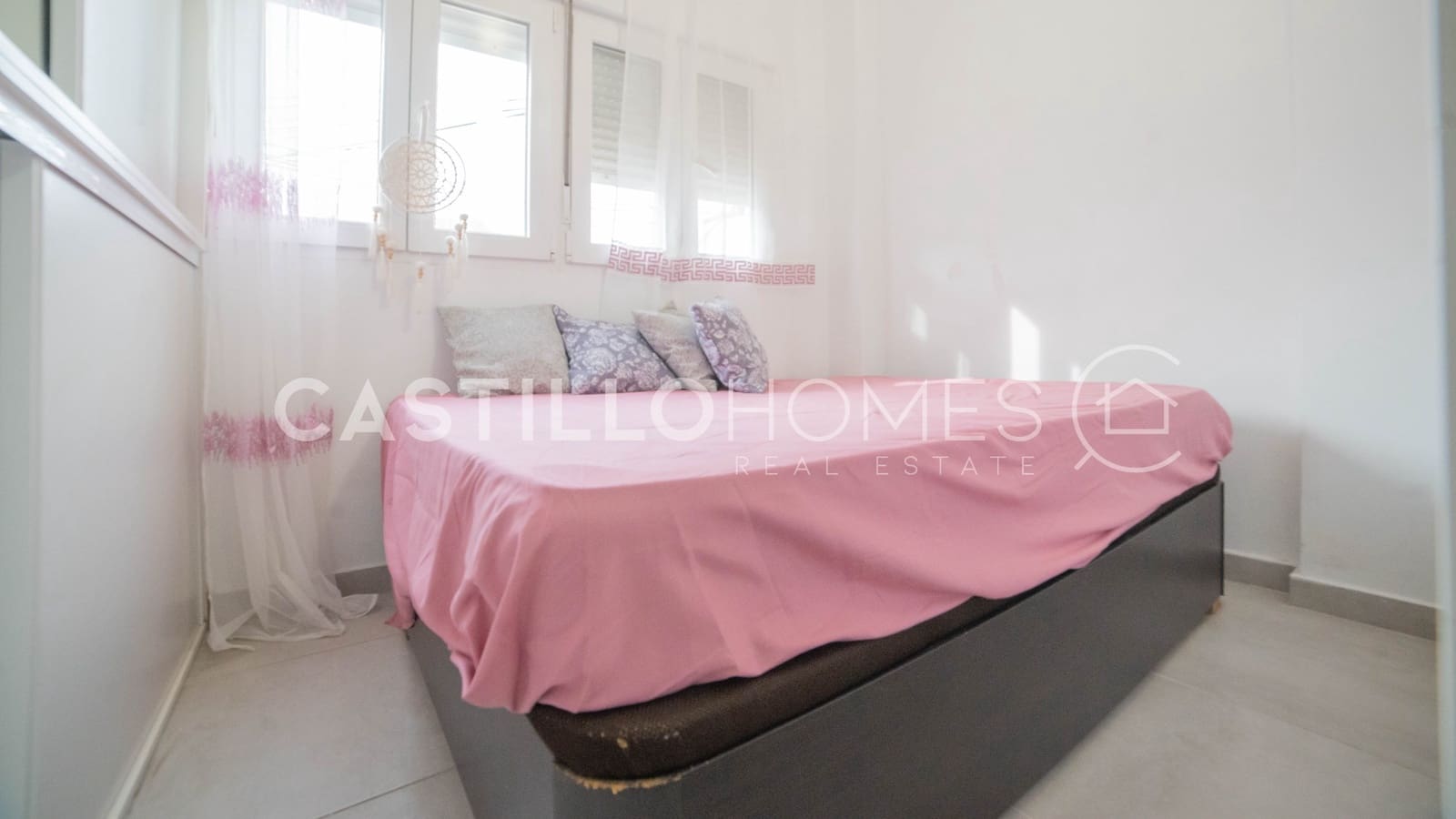 Apartamento en Torrevieja en venta con piscina - 95.000 € (Ref: 9669244)