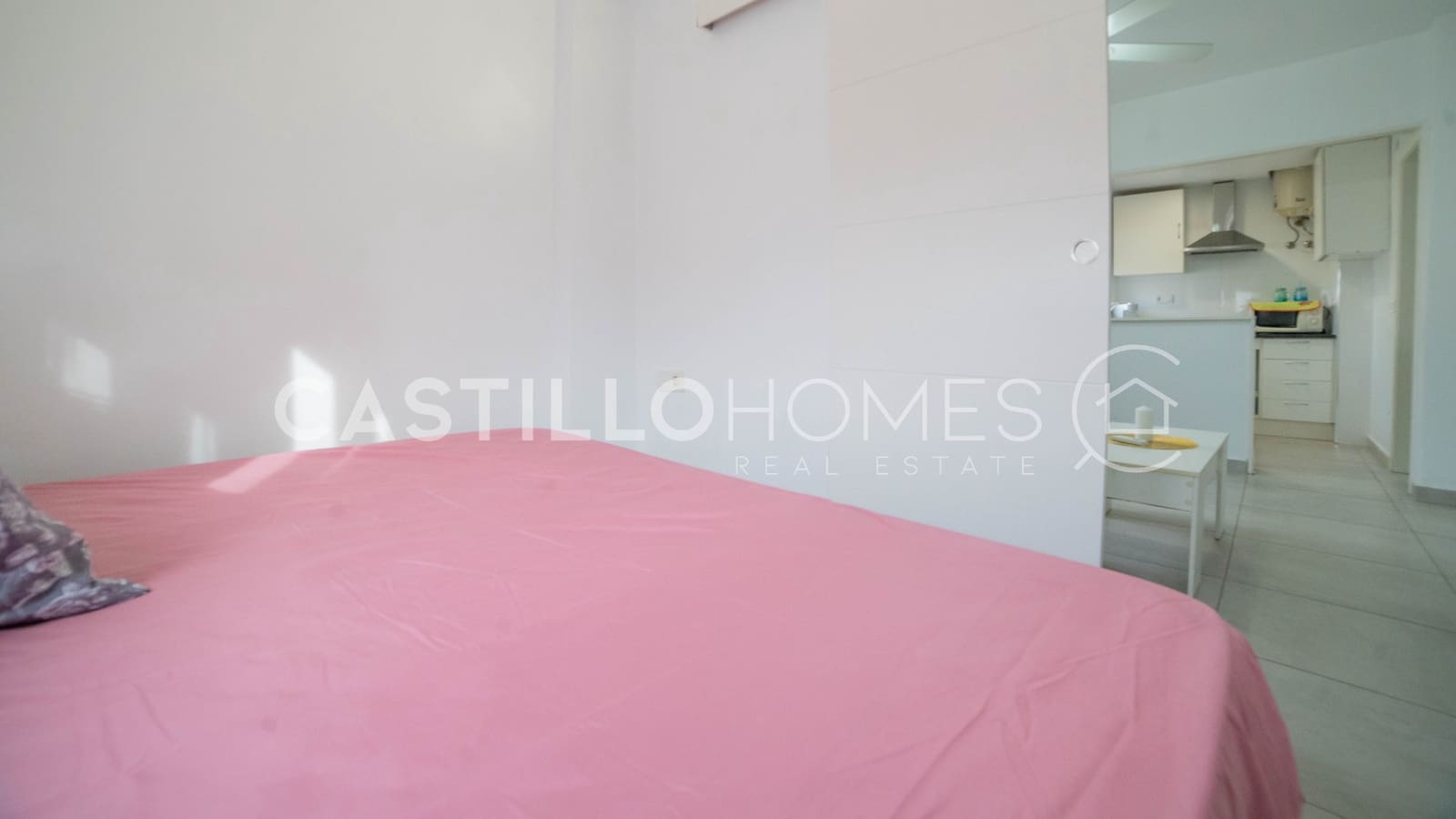 Apartamento en Torrevieja en venta con piscina - 95.000 € (Ref: 9669244)