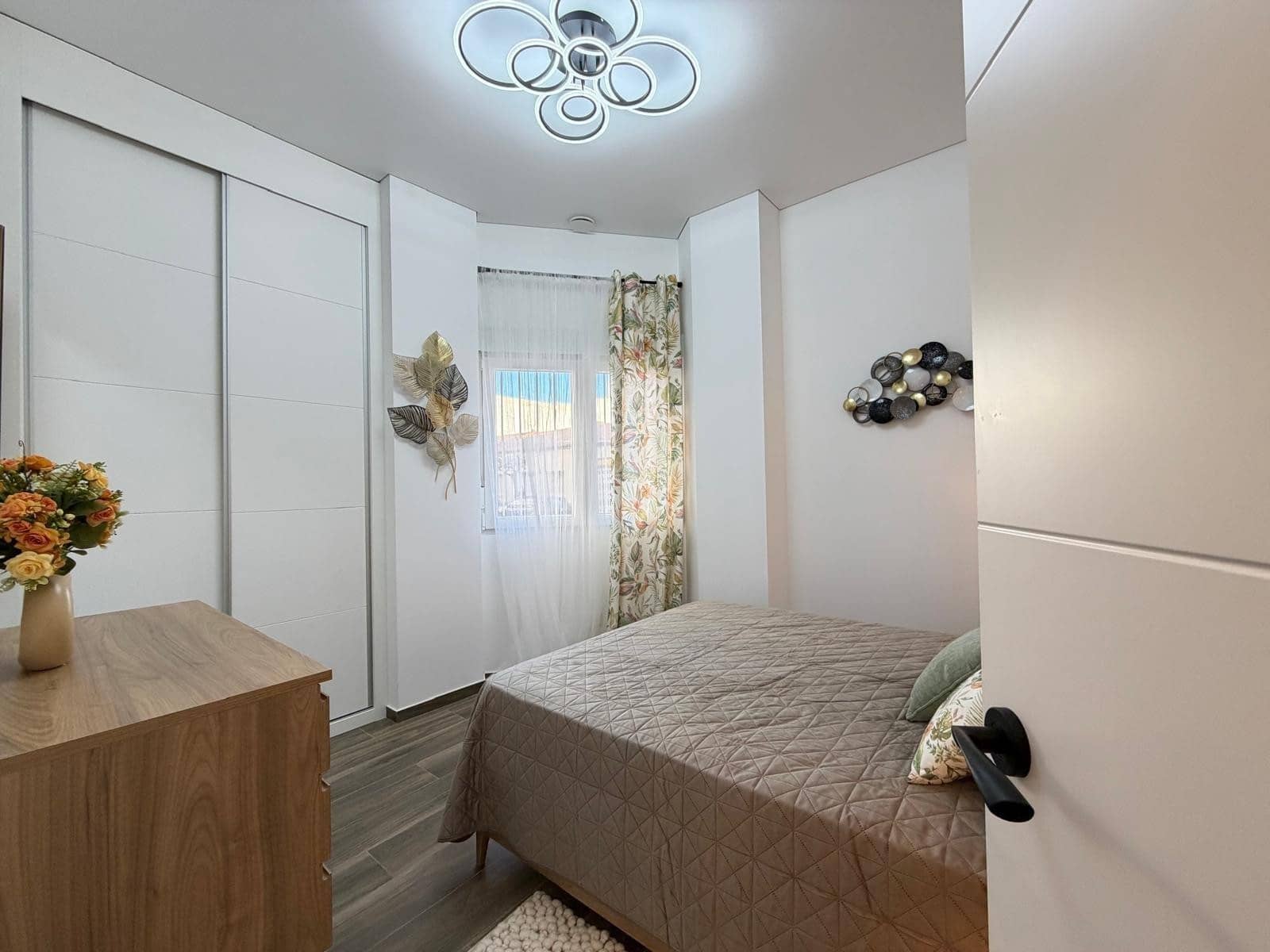 2 slaapkamer Appartement te koop in Torrevieja - € 169.900 (Ref: 9675128)