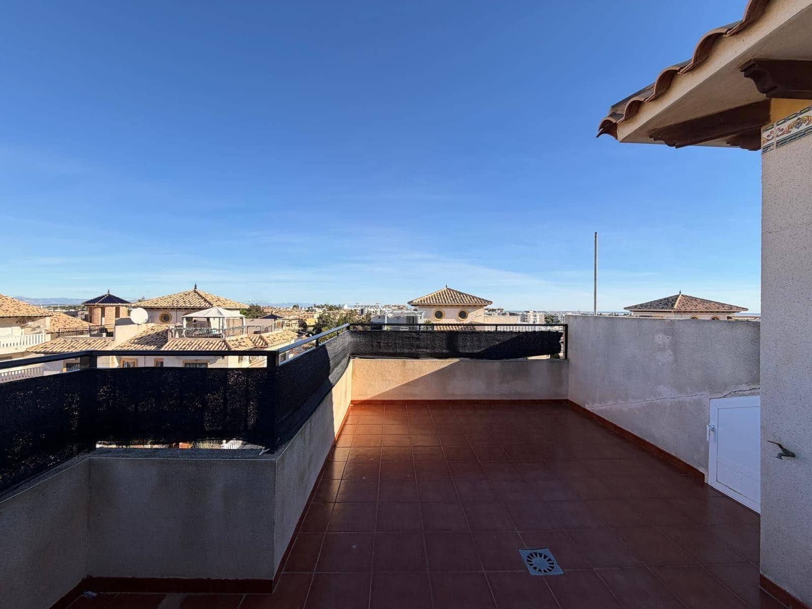 2 sovrum Hus till salu i Filipinas med pool - 225 000 € (Ref: 9676329)