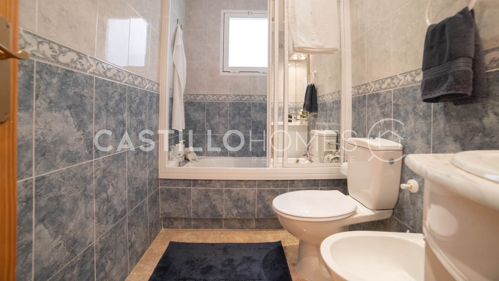 2 soverom Leilighet til salgs i Torrevieja - € 139 000 (Ref: 9679153)