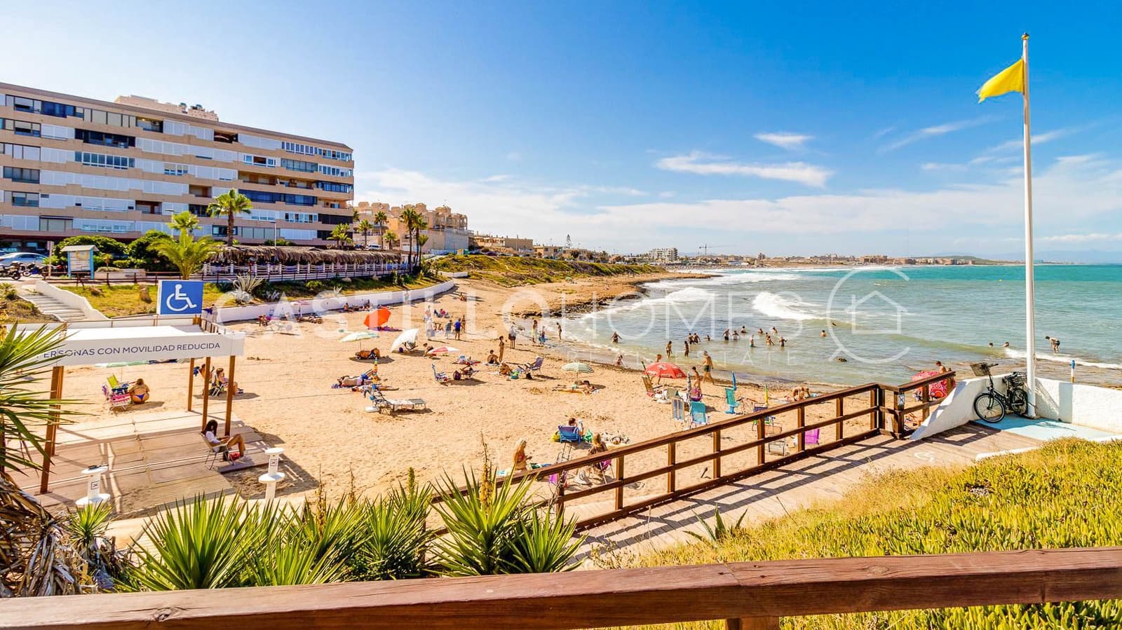 2 soveværelse Lejlighed til salg i La Mata med swimmingpool - € 169.900 (Ref: 9720888)