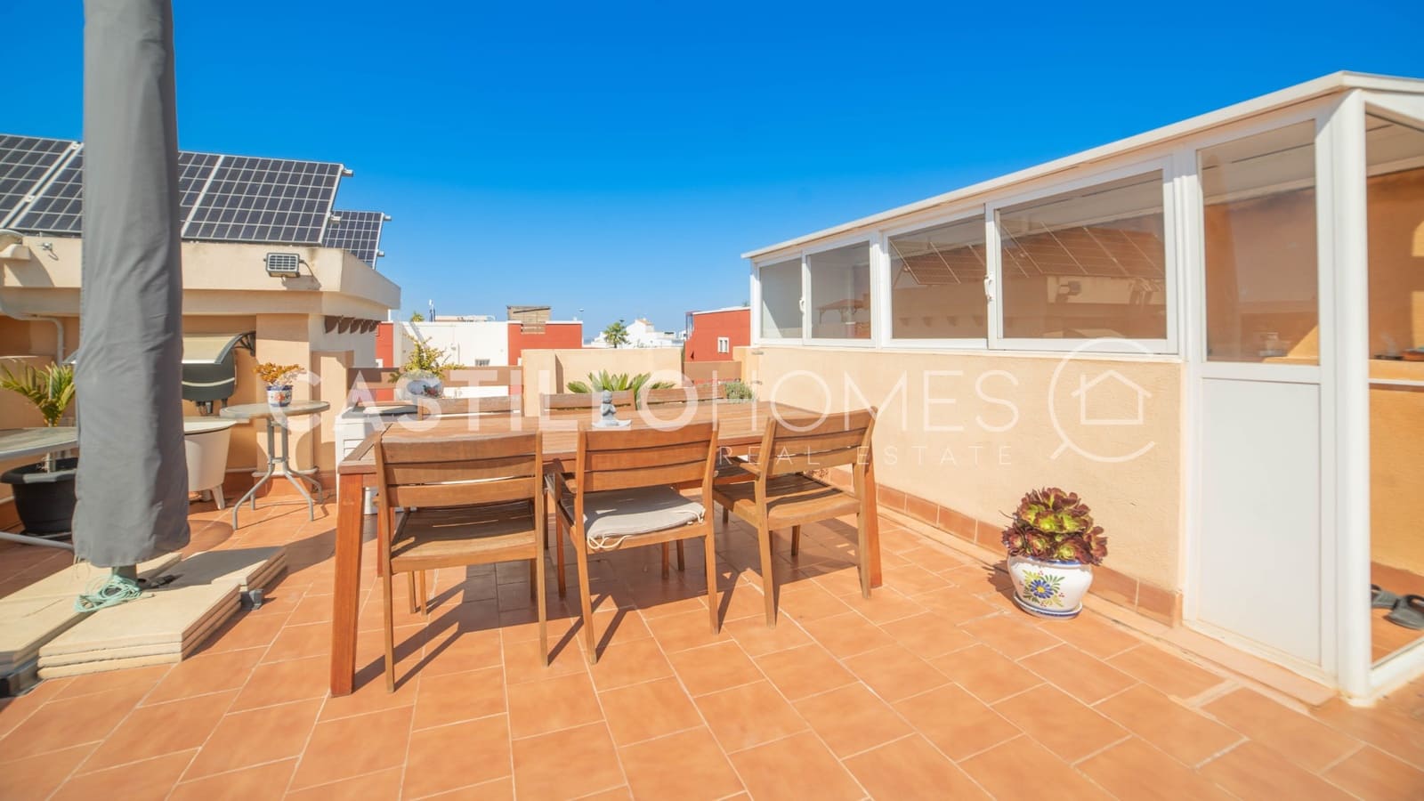 2 soveværelse Bungalow til salg i Orihuela Costa med swimmingpool - € 189.900 (Ref: 9725020)