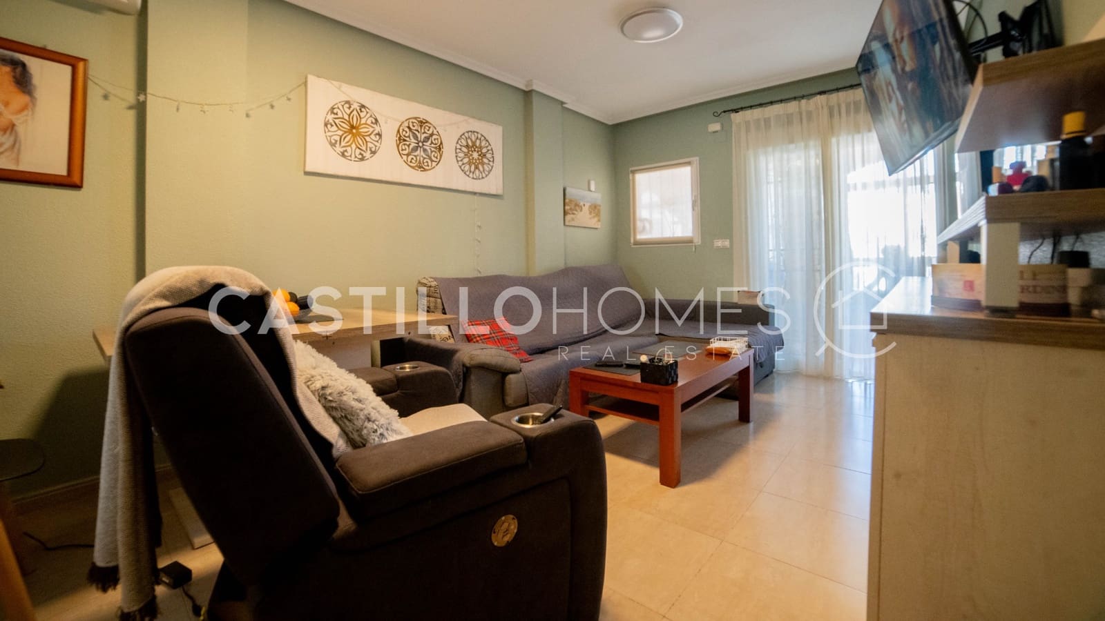 2 soveværelse Bungalow til salg i Orihuela Costa med swimmingpool - € 189.900 (Ref: 9725020)