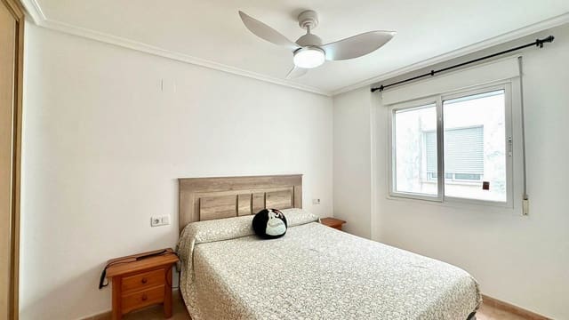 2 soveværelse Lejlighed til salg i Centro - Muelle Pesquero, Torrevieja med garage - € 149.900 (Ref: 9756744)