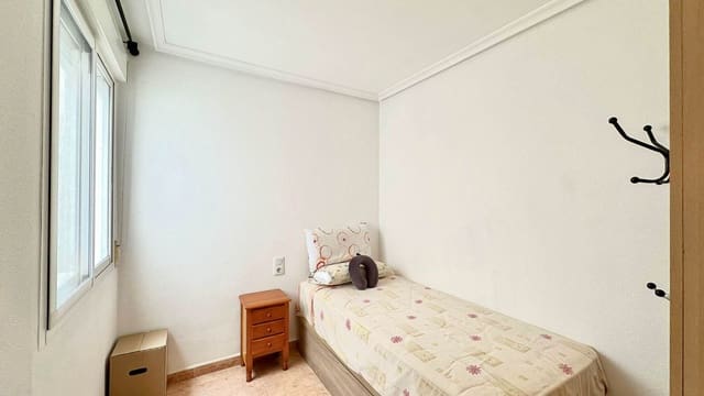 2 soveværelse Lejlighed til salg i Centro - Muelle Pesquero, Torrevieja med garage - € 149.900 (Ref: 9756744)