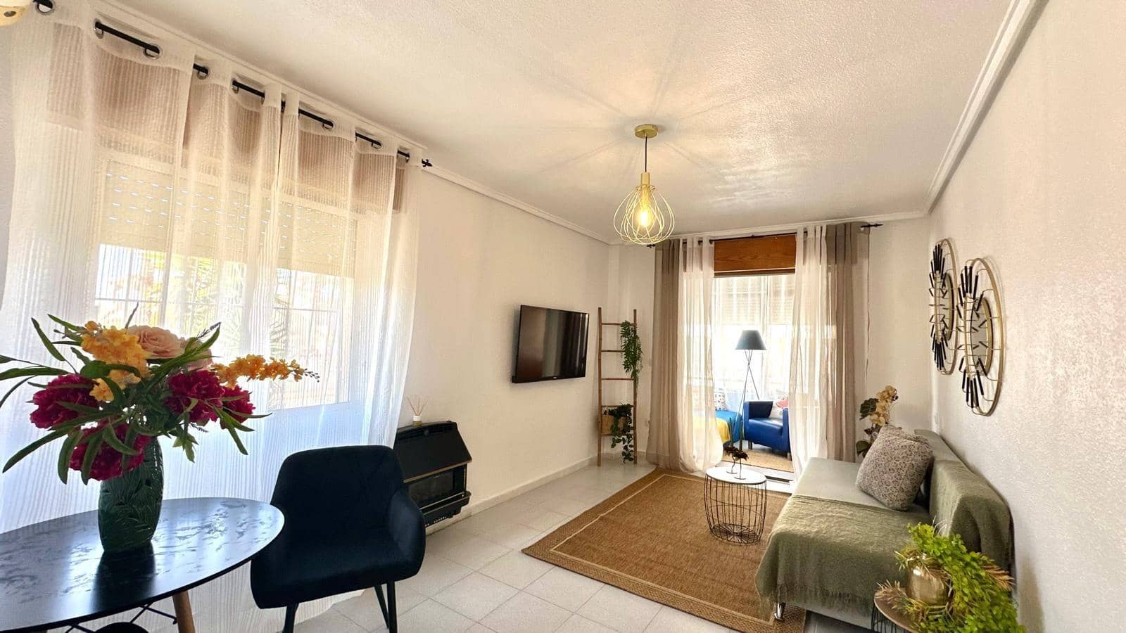 1 chambre Appartement à vendre à El Chaparral avec piscine - 99 900 € (Ref: 9756746)