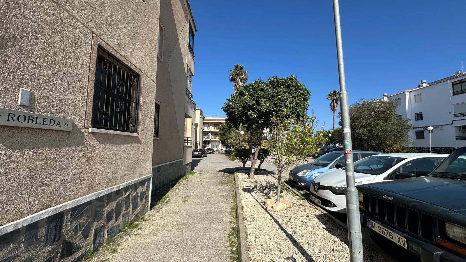 1 chambre Appartement à vendre à El Chaparral avec piscine - 99 900 € (Ref: 9756746)