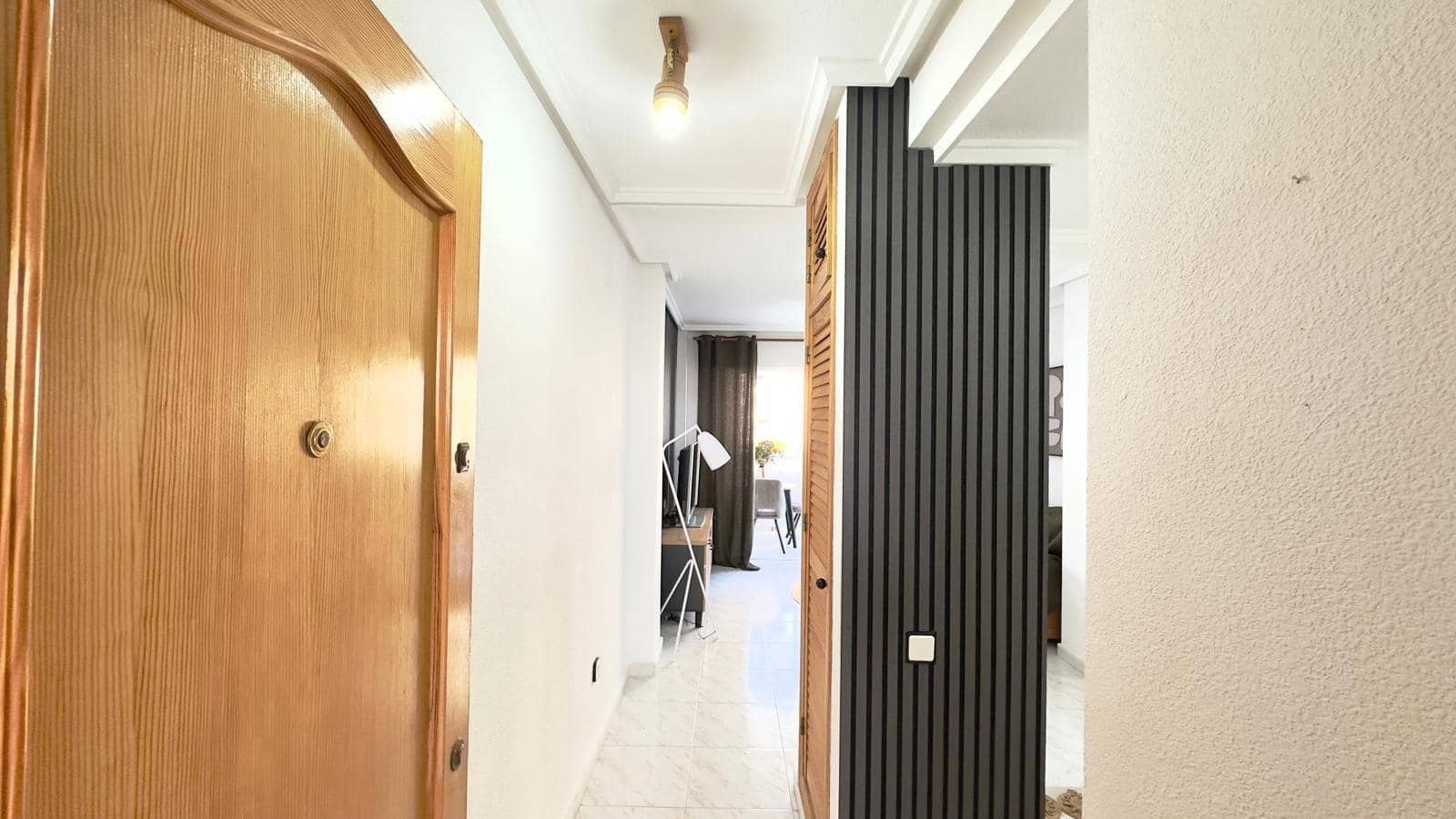 2 sovrum Lägenhet till salu i Torrevieja med pool - 149 900 € (Ref: 9756747)