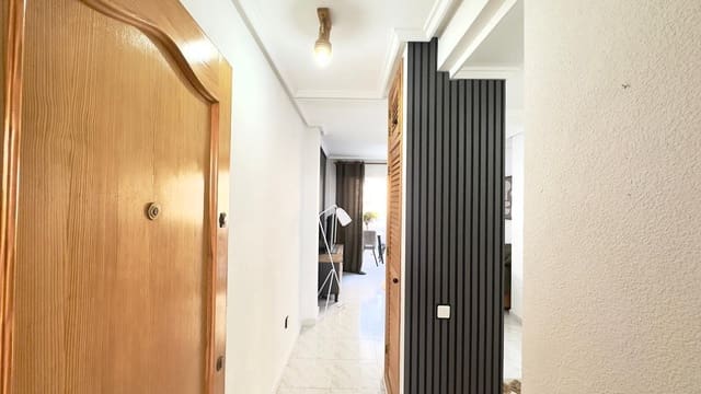 2 sovrum Lägenhet till salu i Nueva Torrevieja, Torrevieja med pool - 149 900 € (Ref: 9756747)