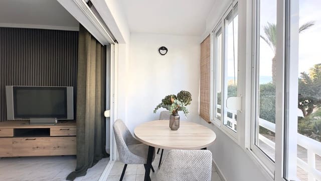 2 sovrum Lägenhet till salu i Nueva Torrevieja, Torrevieja med pool - 149 900 € (Ref: 9756747)