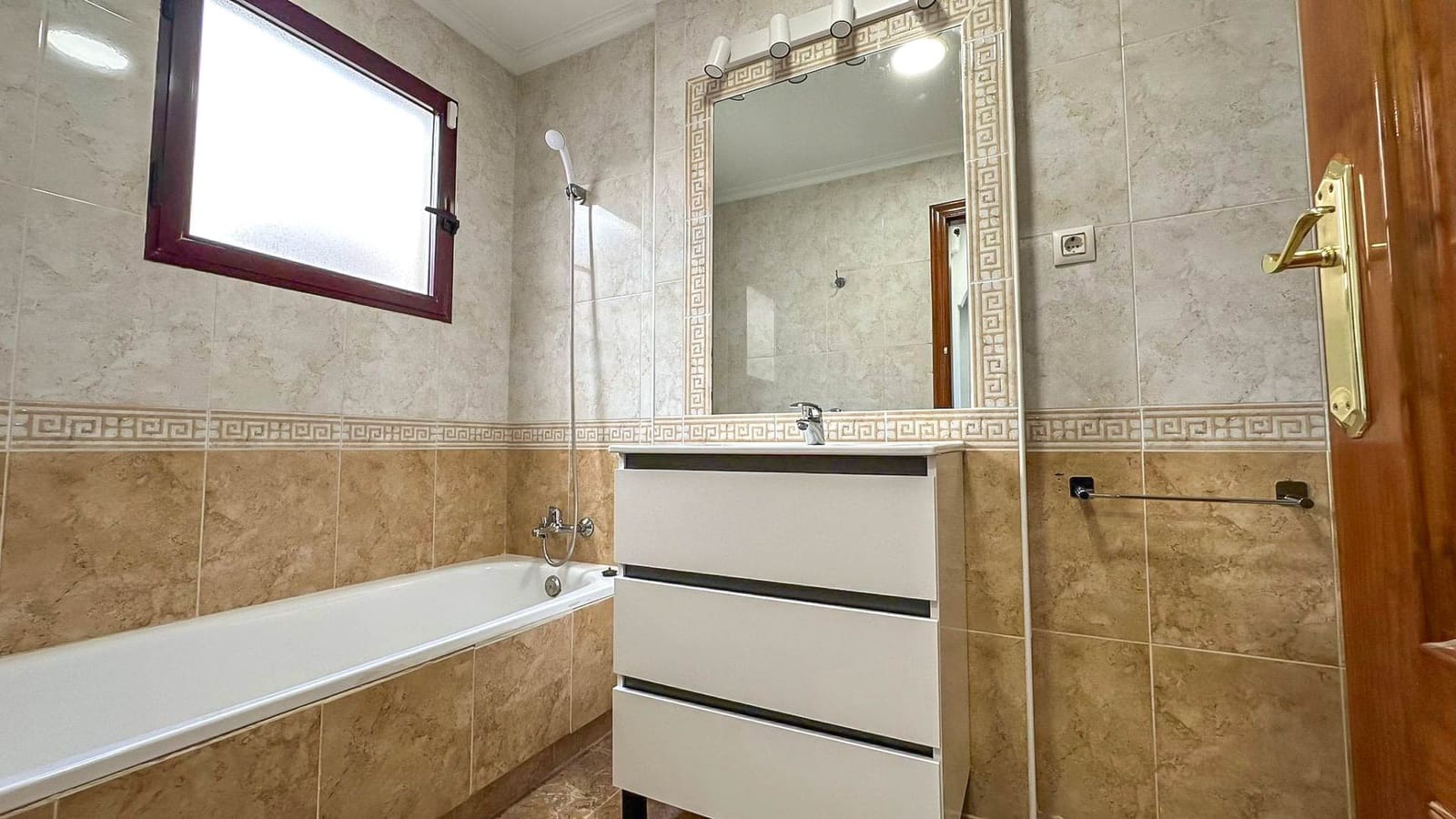 2 bedroom Apartment for sale in Campoamor with pool garage - € 189,900 (Ref: 9758174)