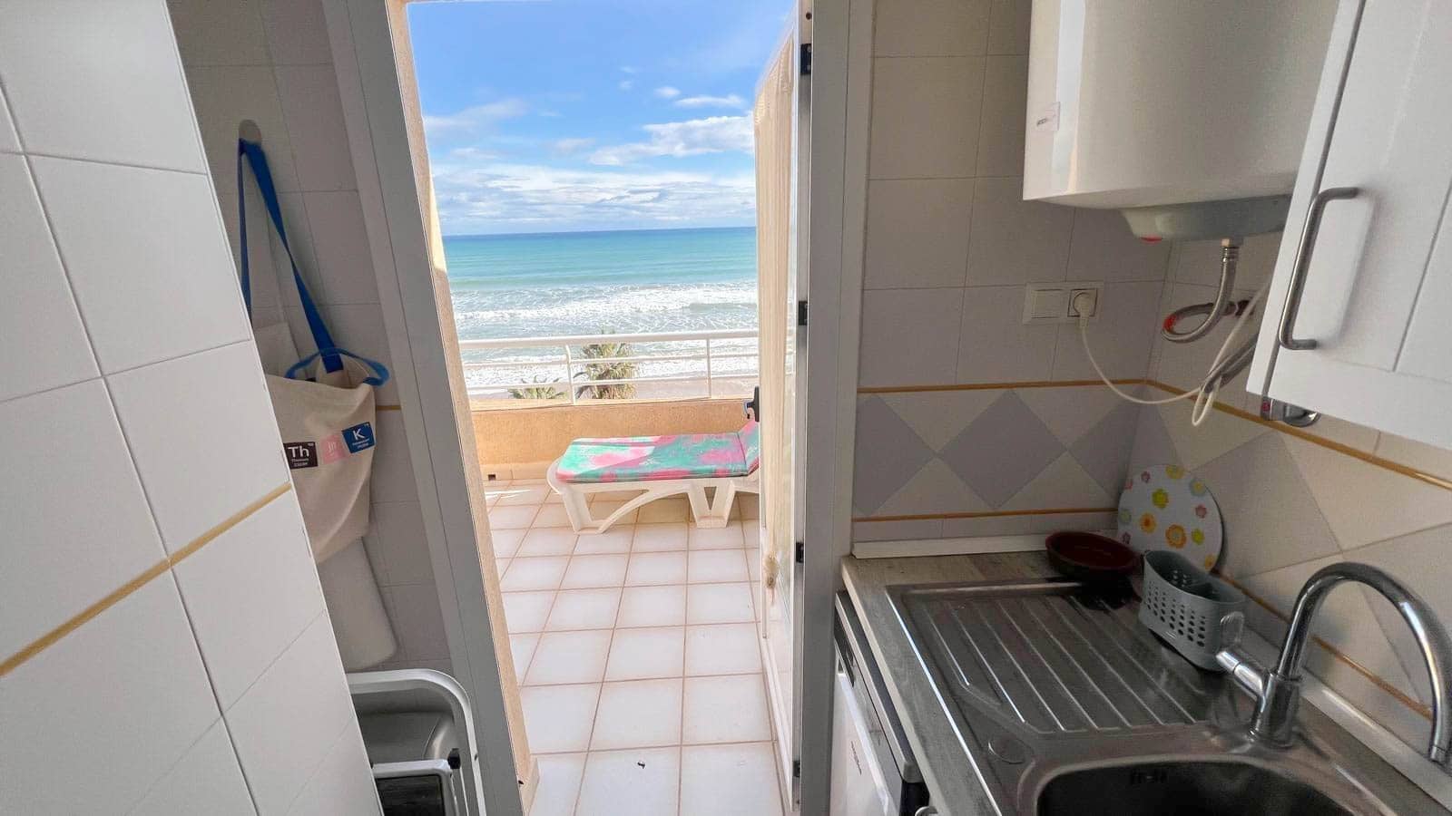 1 soverom Penthouse til salgs i Torrevieja - € 244 900 (Ref: 9761423)