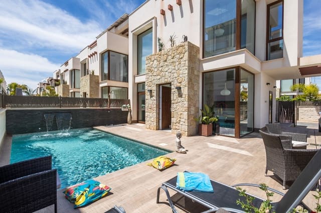 3 chambre Villa/Maison à vendre à Ciudad Quesada, Rojales avec piscine - 469 000 € (Ref: 9761629)