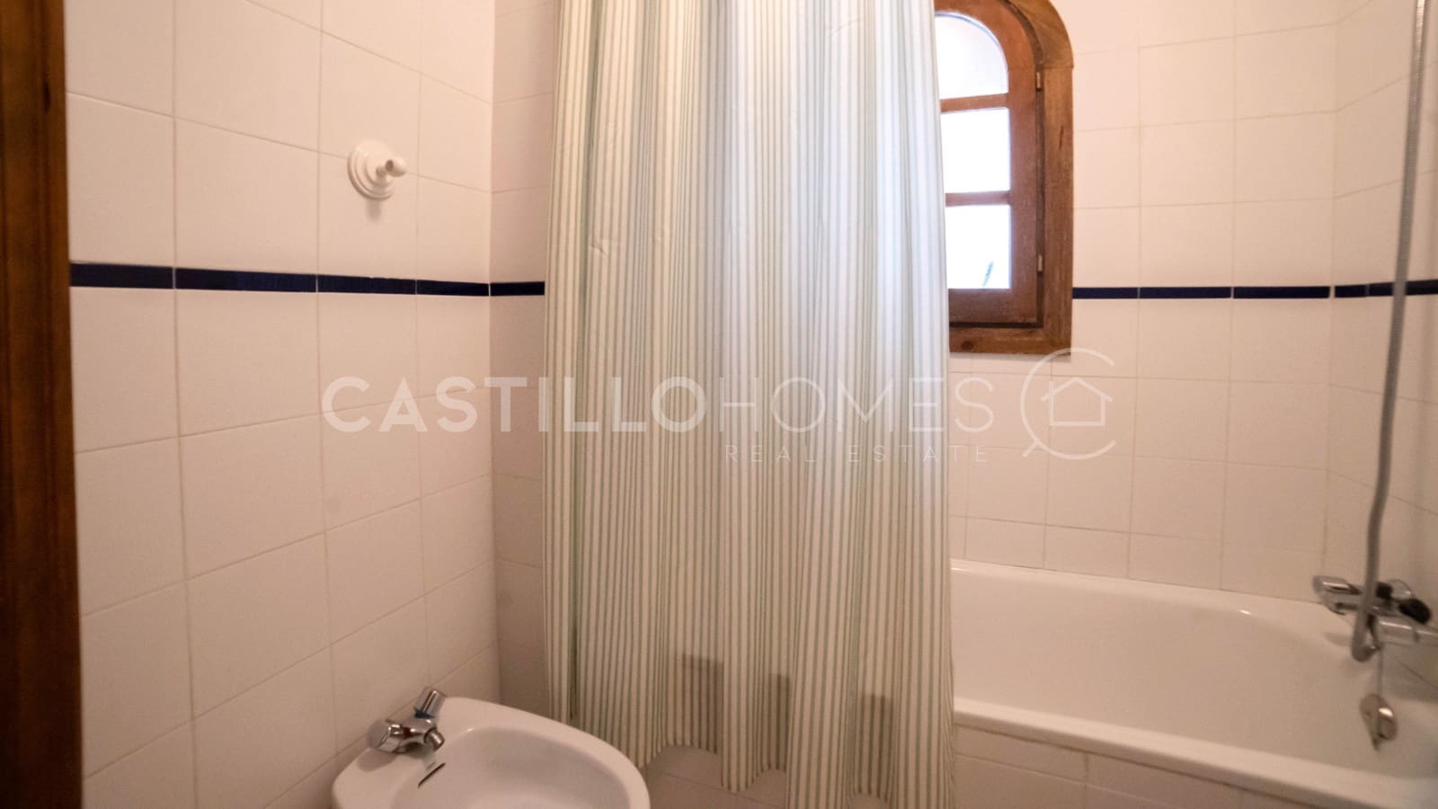 1 soveværelse Lejlighed til salg i Torrevieja med swimmingpool - € 125.000 (Ref: 9761635)