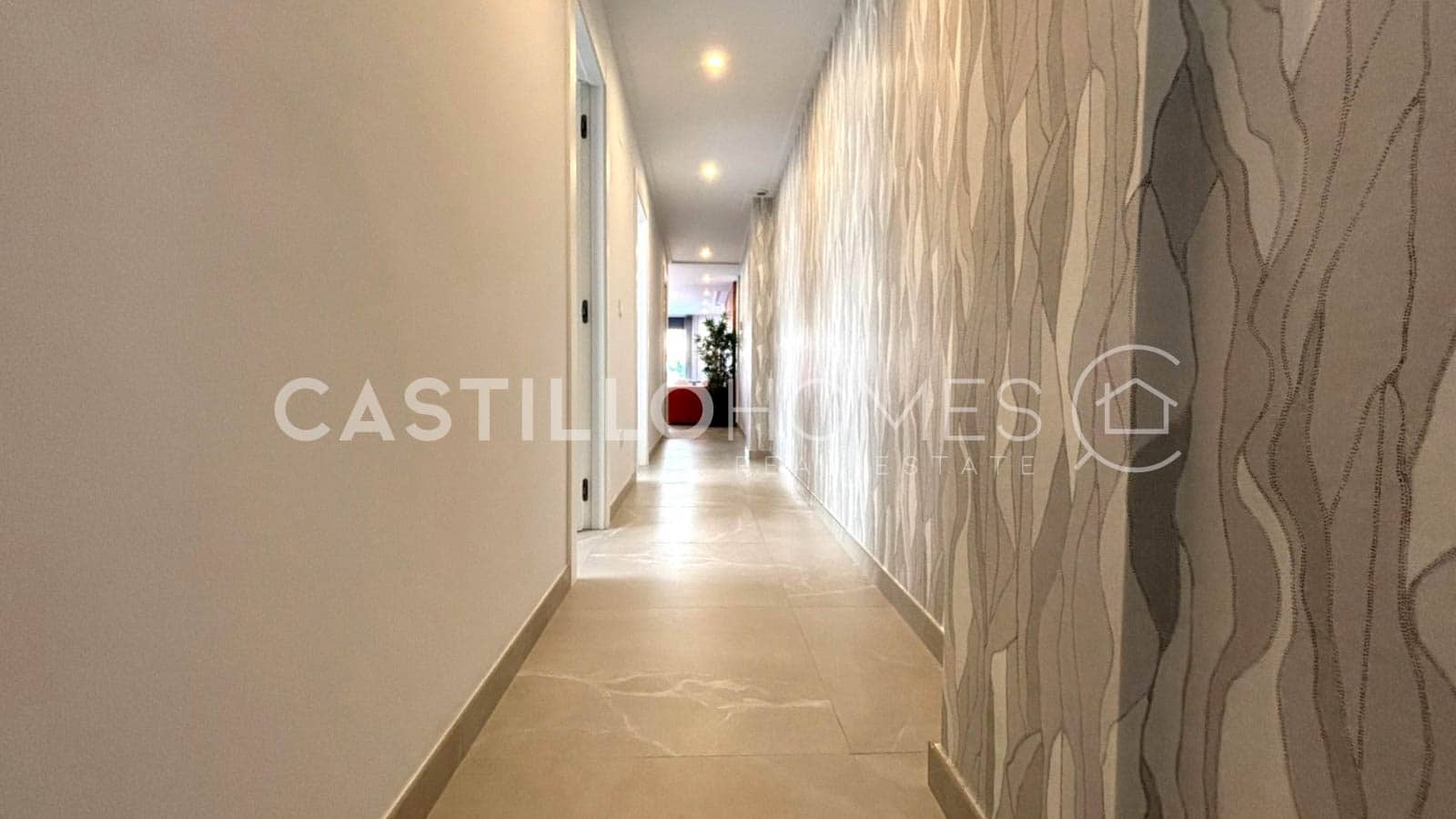 3 sovrum Takvåning till salu i Torrevieja med pool garage - 399 000 € (Ref: 9778662)