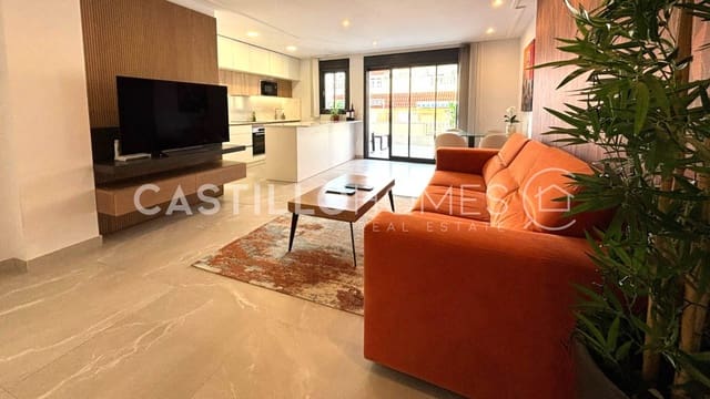 3 soverom Penthouse til salgs i Las Piscinas Naturales, Torrevieja med svømmebasseng garasje - € 399 000 (Ref: 9778662)