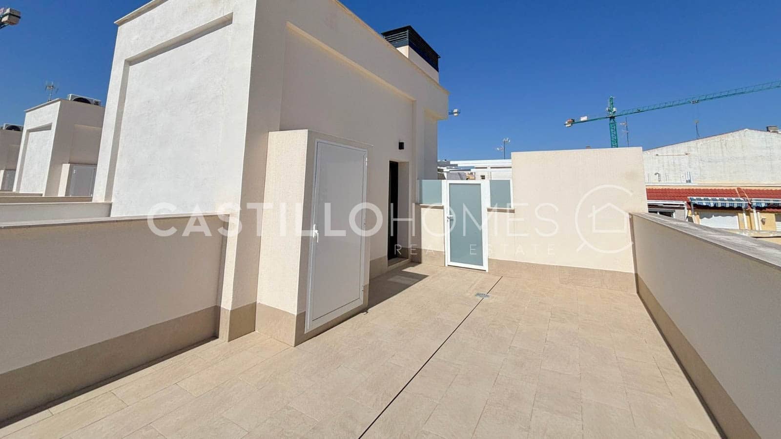 3 sovrum Takvåning till salu i Torrevieja med pool garage - 399 000 € (Ref: 9778662)