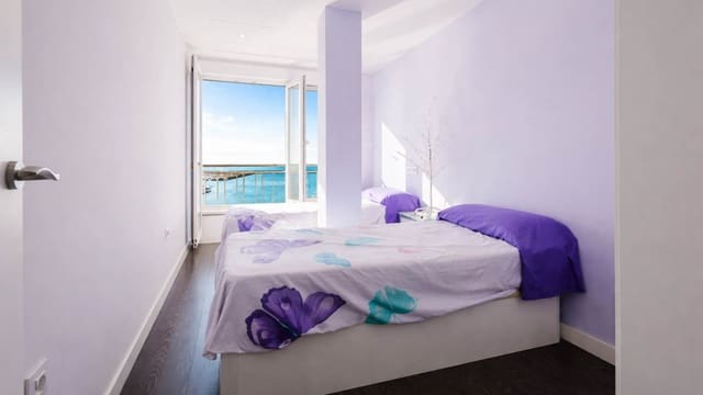 Apartamento de 3 habitaciones en Playa del Acequión, Torrevieja en venta con piscina garaje - 389.500 € (Ref: 9793194)