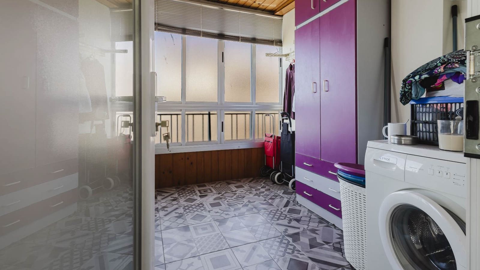 Apartamento de 3 habitaciones en Torrevieja en venta con piscina garaje - 389.500 € (Ref: 9793194)