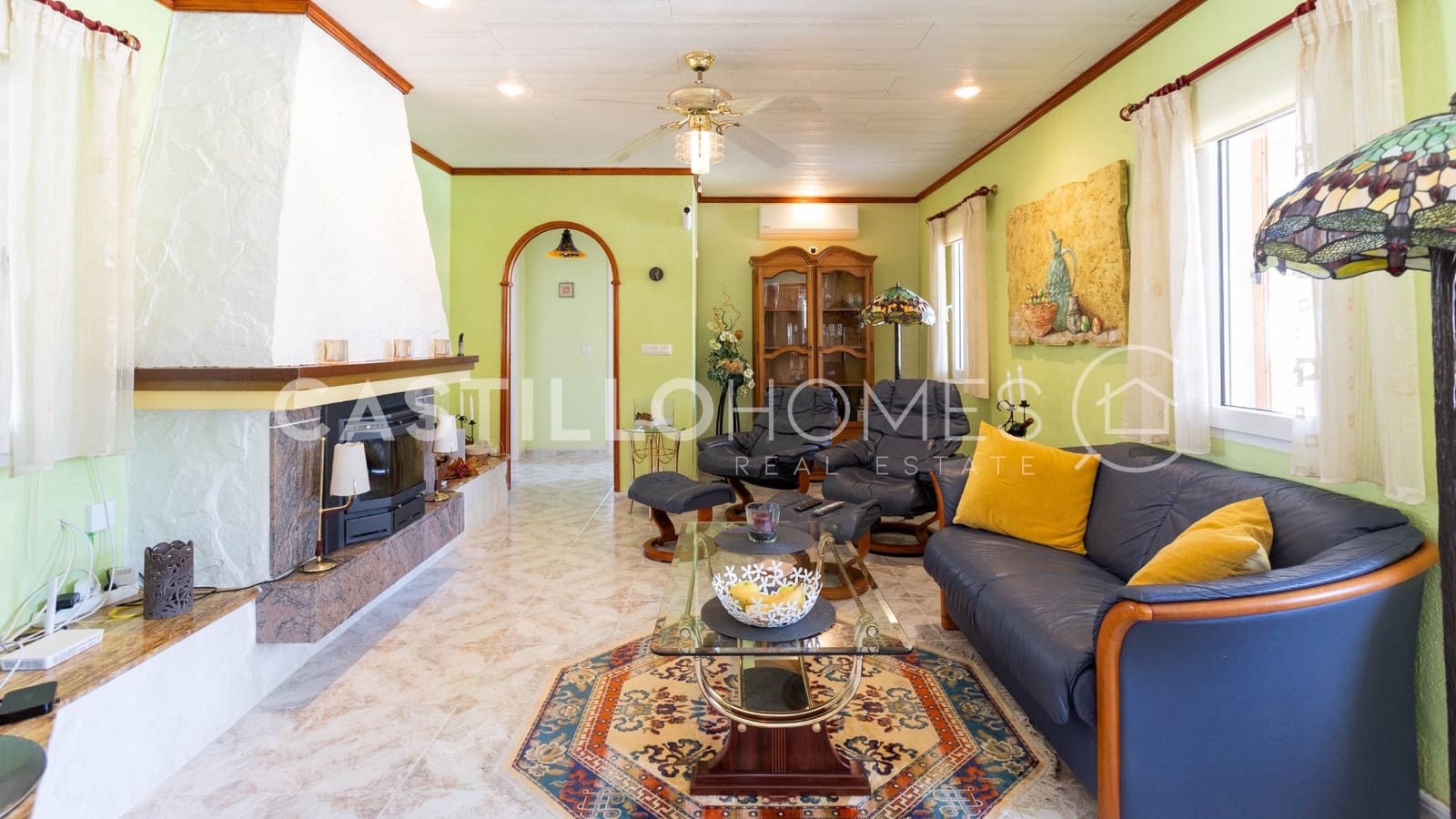 4 camera da letto Villa in vendita in Torrevieja con piscina garage - 545.000 € (Rif: 9795352)