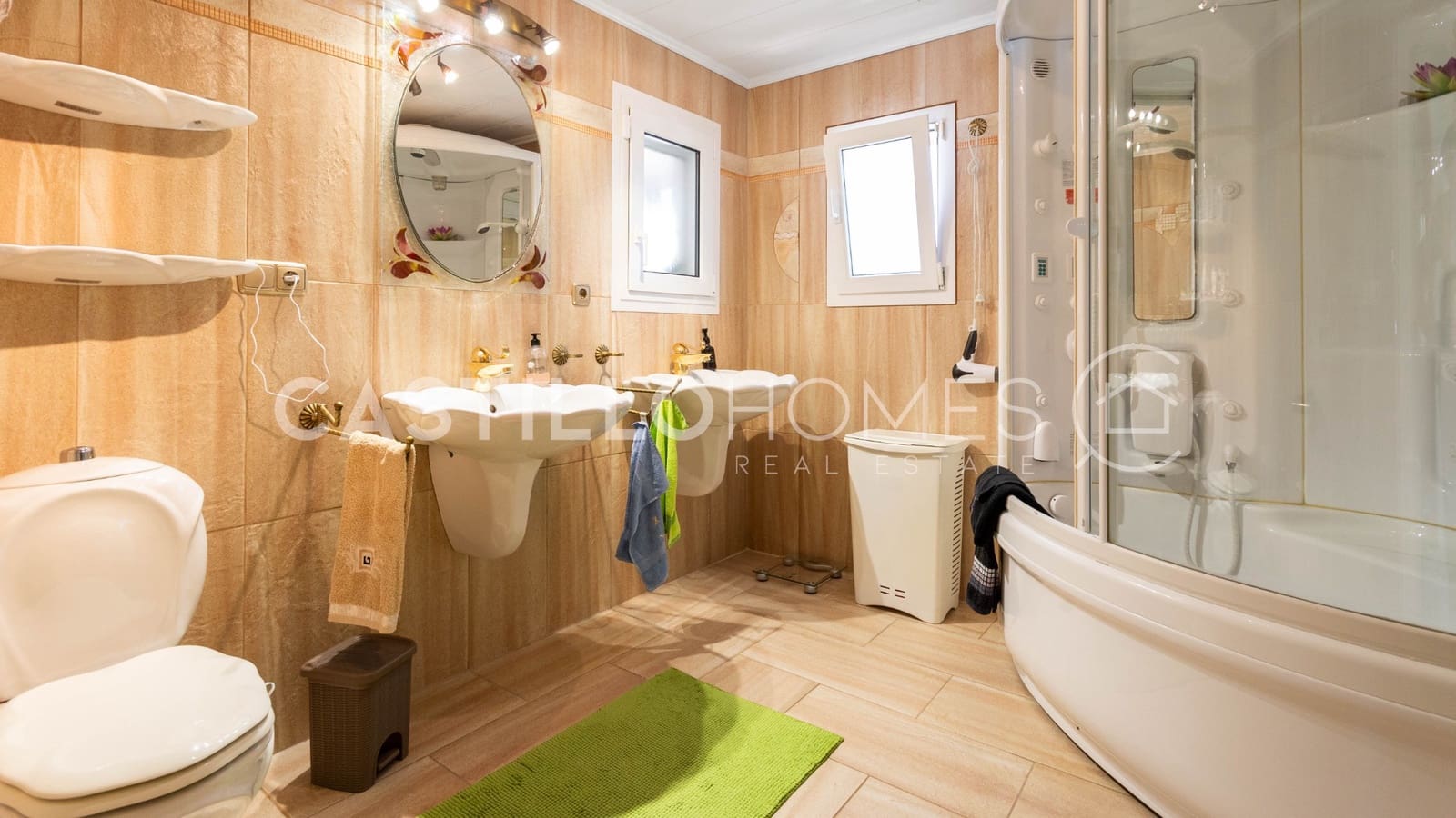 4 camera da letto Villa in vendita in Torrevieja con piscina garage - 545.000 € (Rif: 9795352)