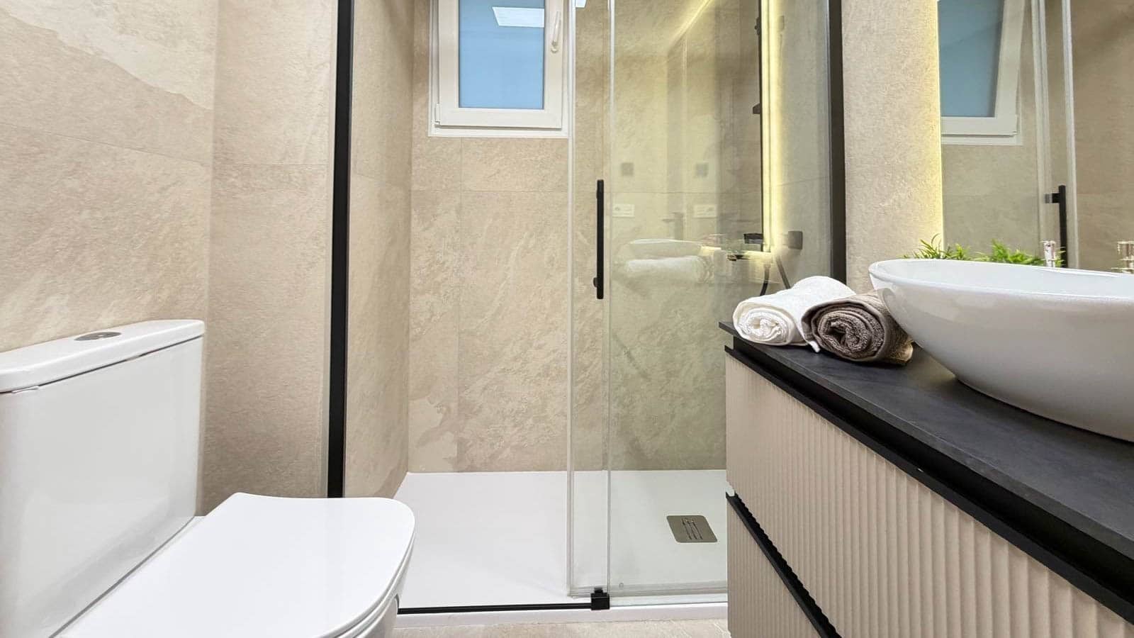 Apartamento de 4 habitaciones en Torrevieja en venta - 277.000 € (Ref: 9795535)