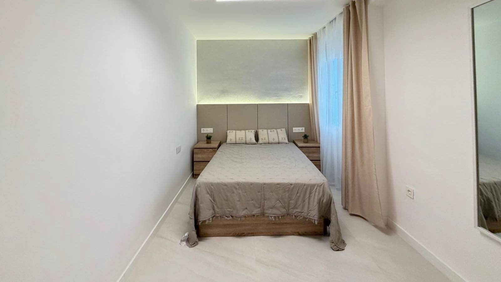 Apartamento de 4 habitaciones en Torrevieja en venta - 277.000 € (Ref: 9795535)