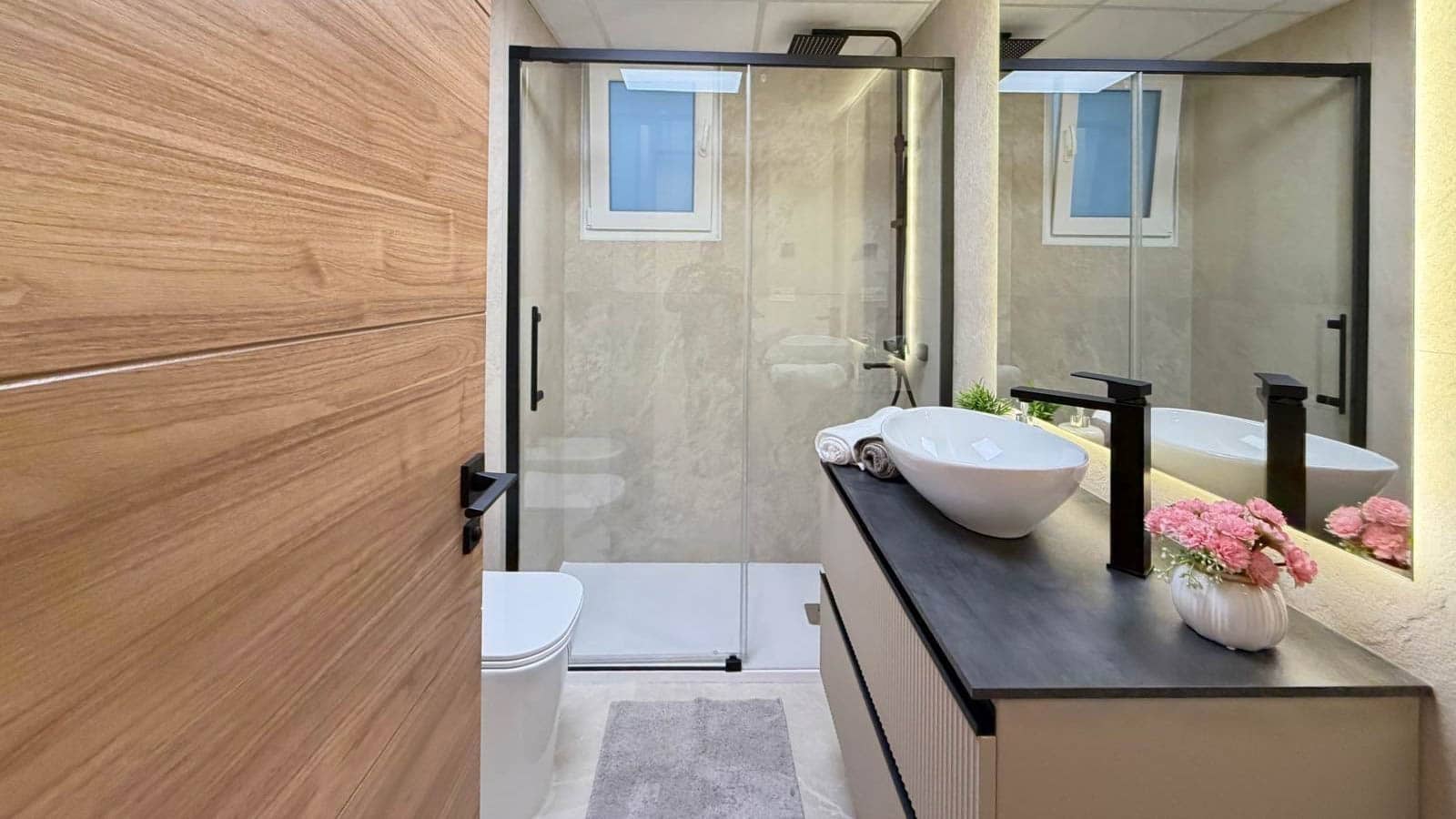 Apartamento de 4 habitaciones en Torrevieja en venta - 277.000 € (Ref: 9795535)