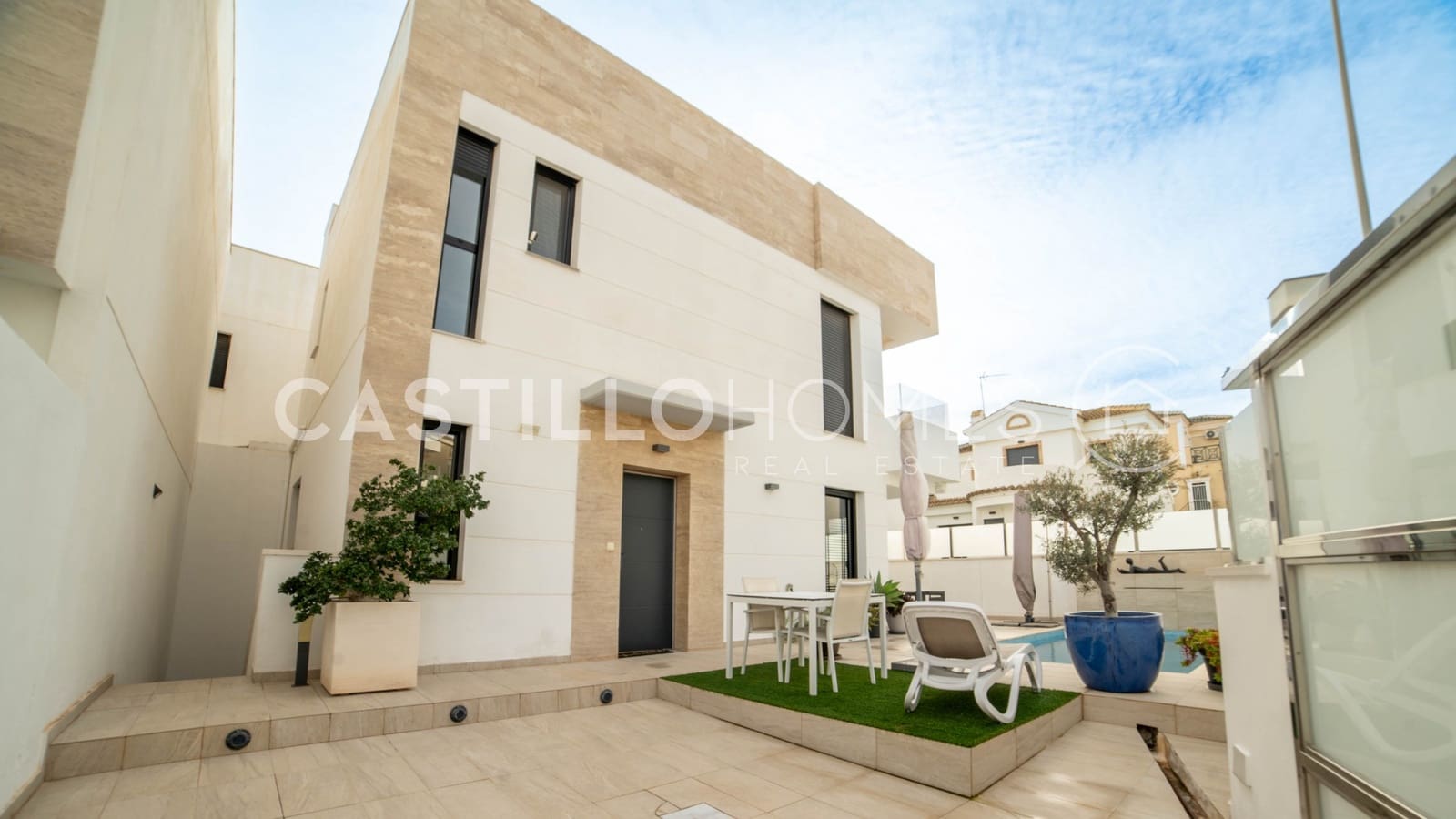 3 sovrum Villa till salu i Filipinas med pool - 485 000 € (Ref: 9814748)