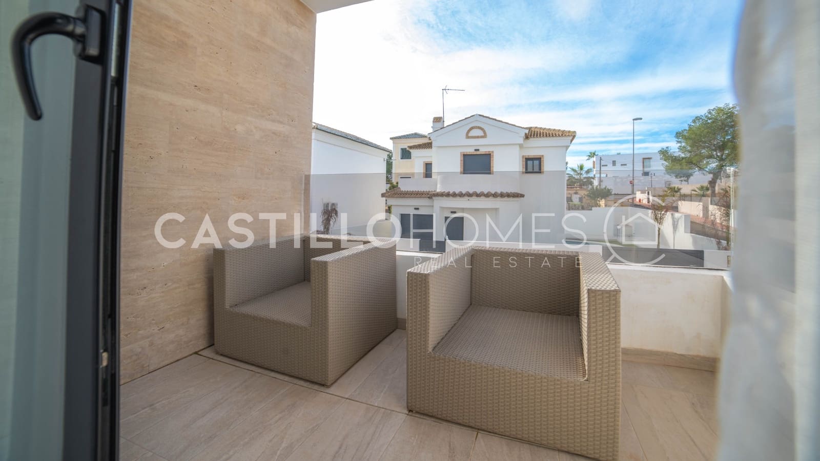 3 sovrum Villa till salu i Filipinas med pool - 485 000 € (Ref: 9814748)