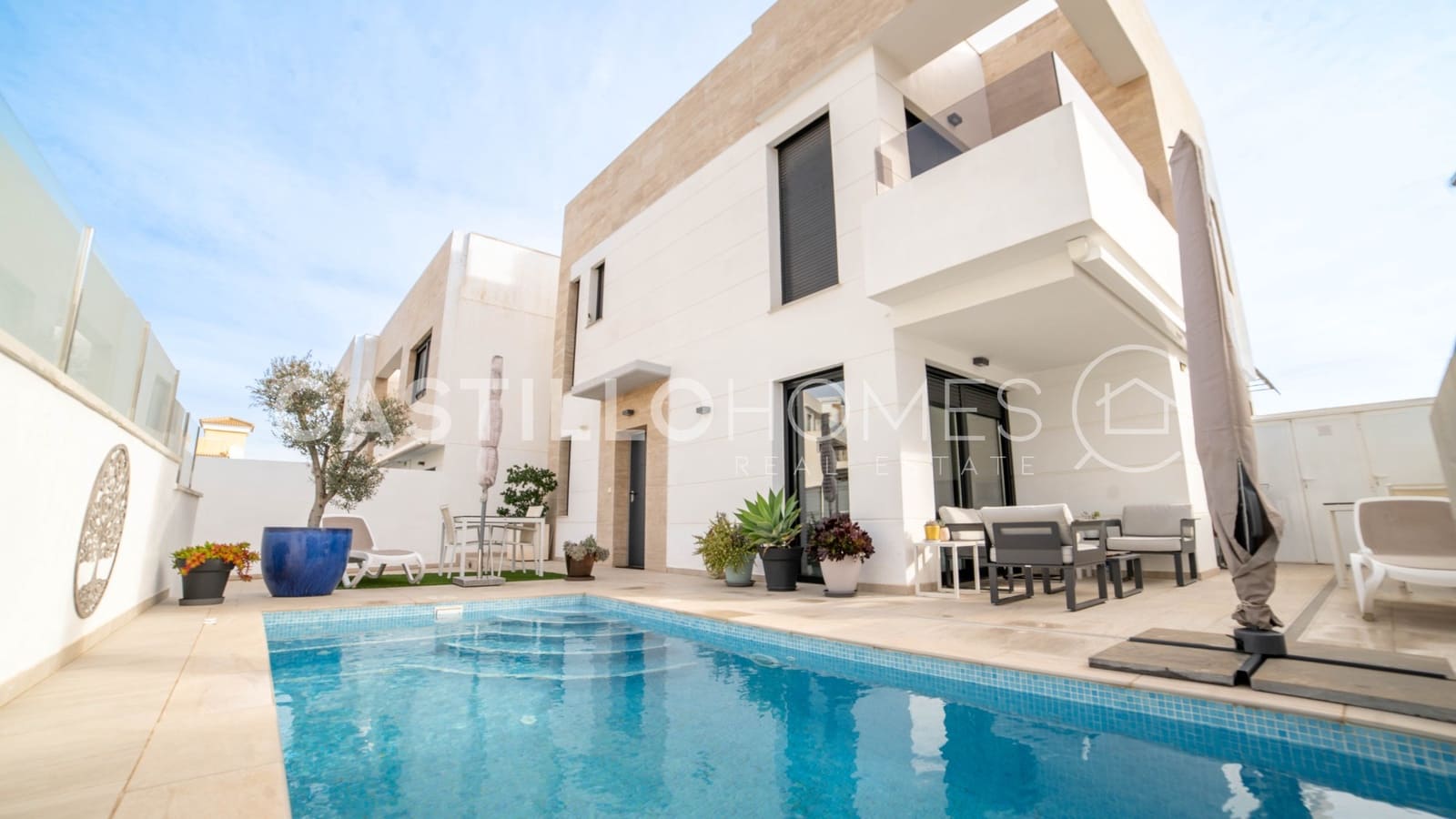 3 sovrum Villa till salu i Filipinas med pool - 485 000 € (Ref: 9814748)