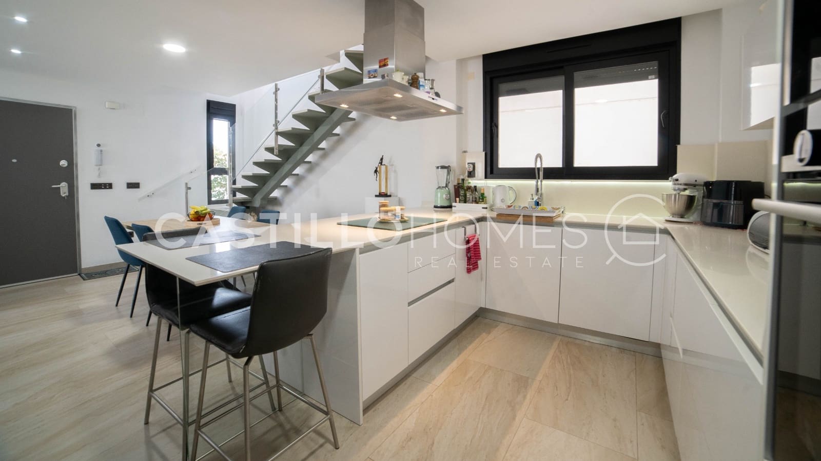 3 sovrum Villa till salu i Filipinas med pool - 485 000 € (Ref: 9814748)
