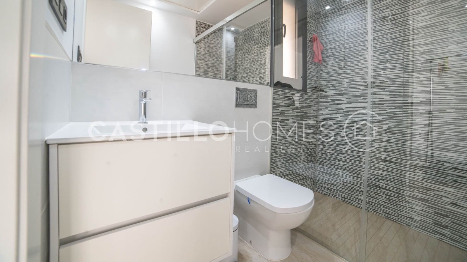 3 sovrum Villa till salu i Filipinas med pool - 485 000 € (Ref: 9814748)