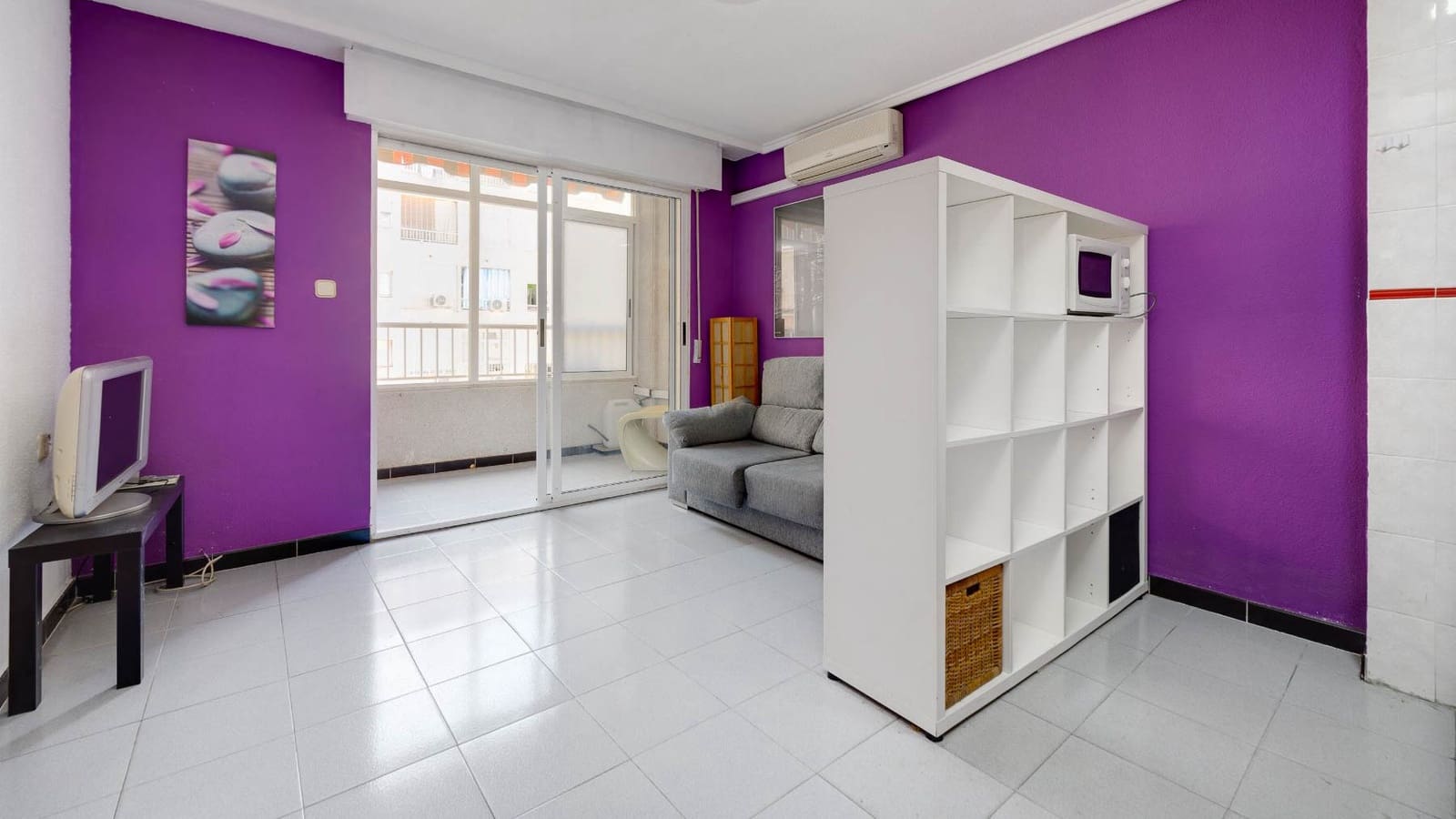 1 soverom Leilighet til salgs i Torrevieja - € 99 990 (Ref: 9823930)