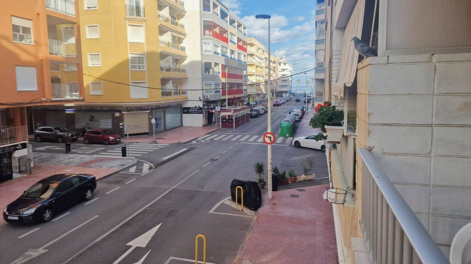 3 bedroom Apartment for sale in Torrevieja - € 209,000 (Ref: 9827954)