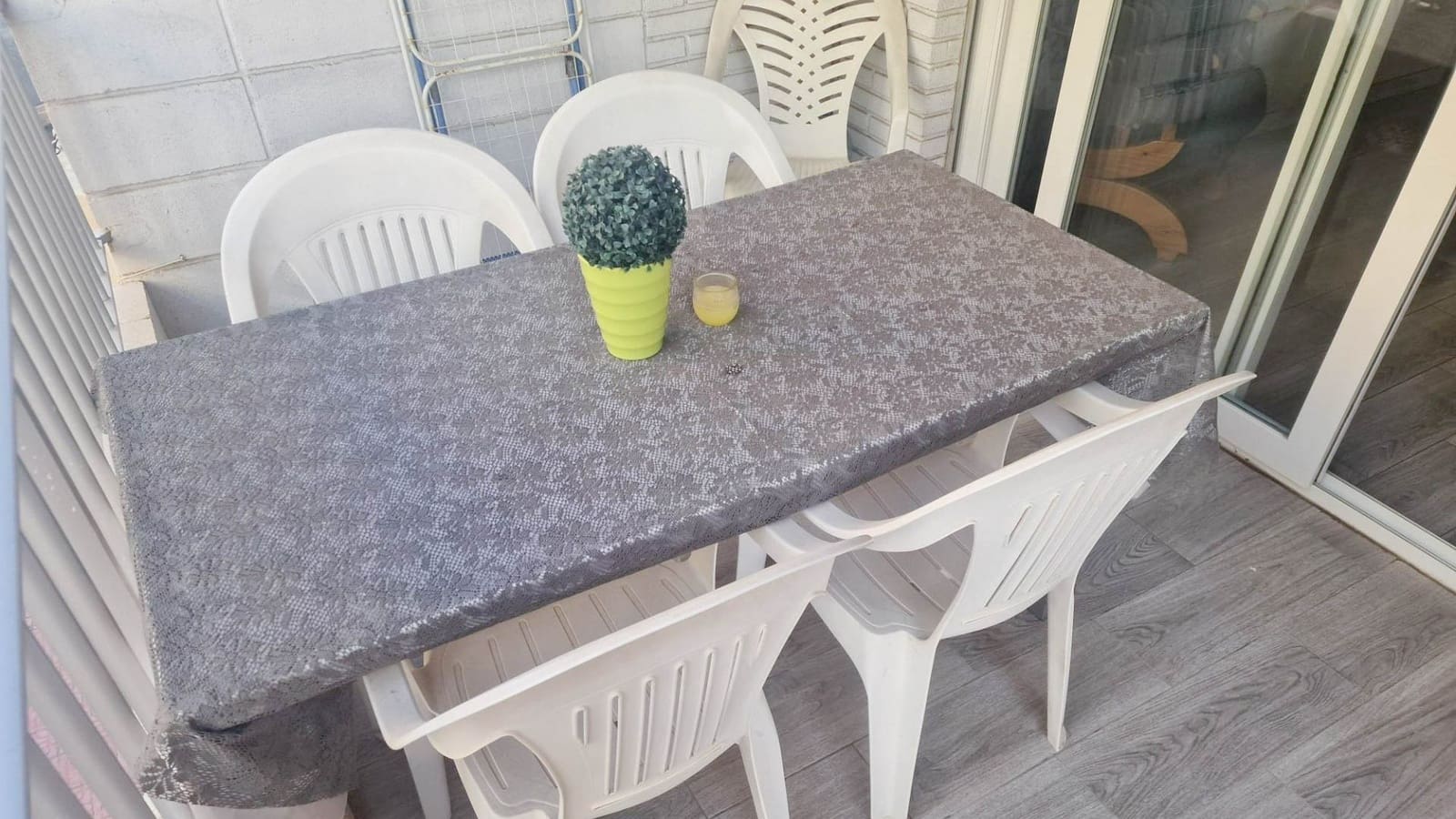 3 bedroom Apartment for sale in Torrevieja - € 209,000 (Ref: 9827954)